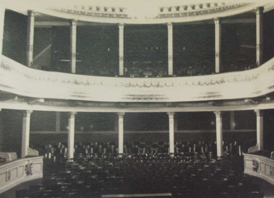 Popis: F:\Pracovné listy\Divadlo\06.jpg